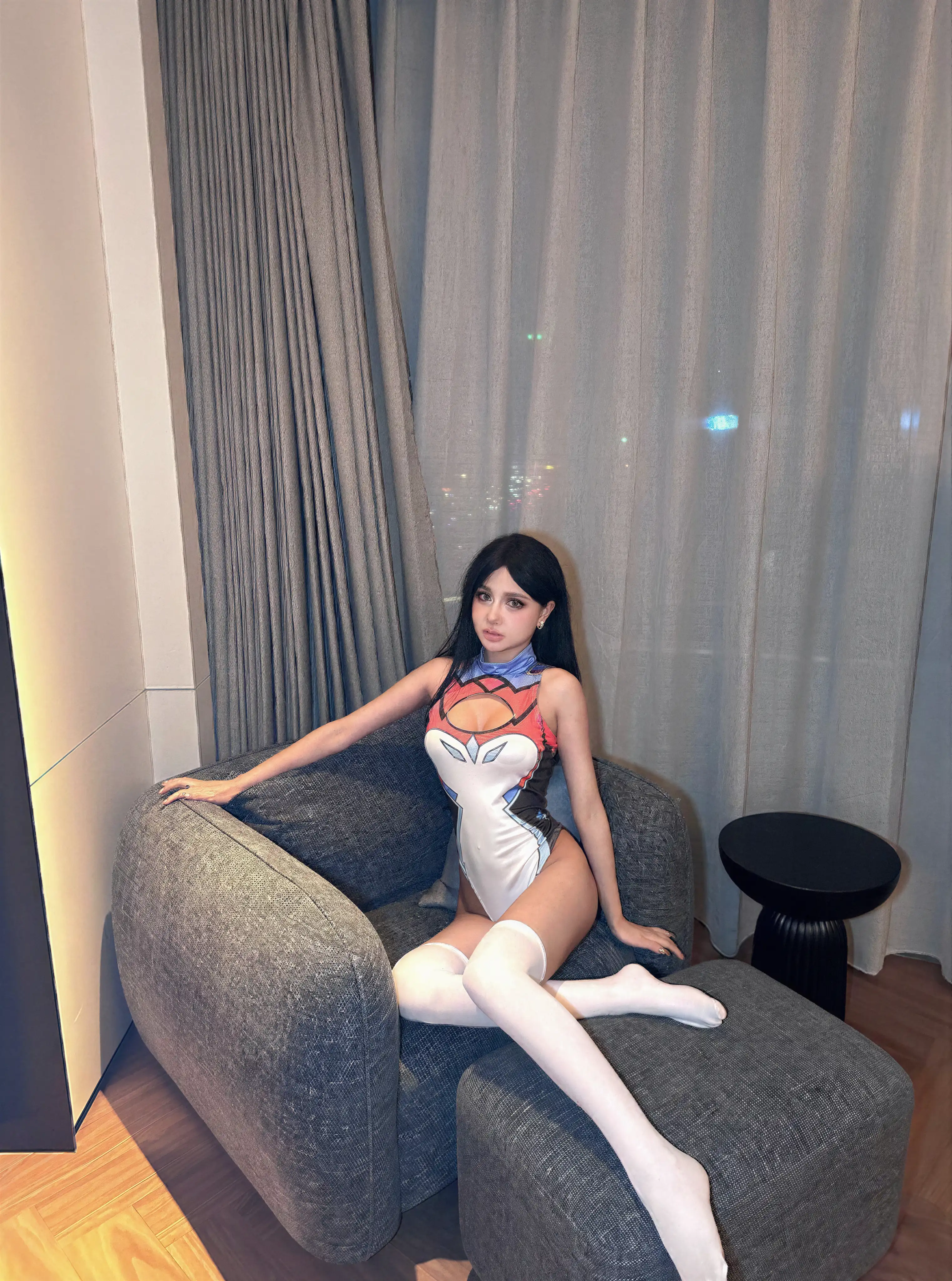 炸蛋boom – 白丝连体勒裆 9P